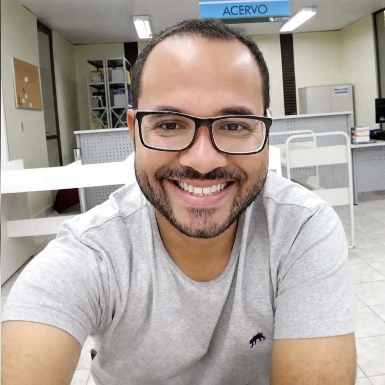 na biblioteca